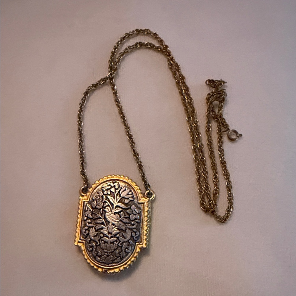 Vintage Max Factor Hypnotique Tapestry creme perfume locket necklace